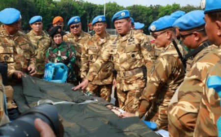 Wakasau Dampingi Panglima TNI Lepas Keberangkatan Satgas KIZI TNI Konga XXXVII-J Minusca CAR