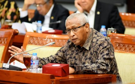 Raker dengan Kabaharkam, DPR Ingatkan Netralitas Polri pada Pemilu 2024