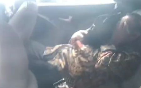 Bungkam Usai Diperiksa, Firli Bahuri Sembunyi Sambil Tutupi Wajah Pakai Tangan dan Tas di Mobil