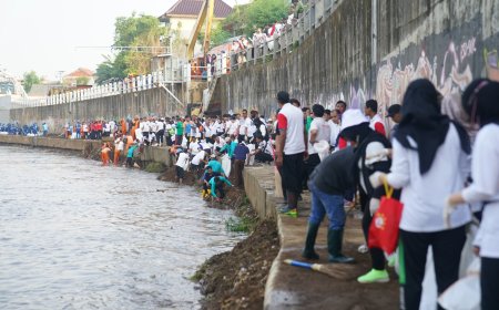 Bakti Kita untuk Jakarta, Ratusan ASN, PJLP dan Warga Gelar Aksi Kebersihan Lingkungan