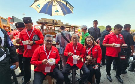 Dikeroyok ‘Survei’ yang Menyebutkan Elektabilitas Menurun, Hasto: Ganjar-Mahfud Perpaduan Energi Keunggulan Indonesia