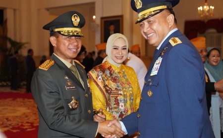 TNI Ganti Pimpinan, Kasau Hadiri Pelantikan Panglima TNI Di Istana Negara