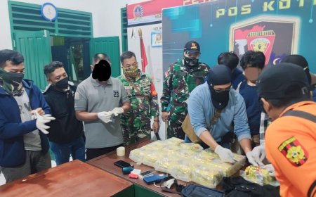 Satgas Pamtas Yonarmed 10 Kostrad Kembali Berhasil Amankan Sabu Seberat 15.5 Kilogram