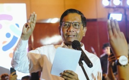 Mahfud Luruskan Pernyataan ; Bukan OTT KPK, Namun Penetapan Tersangka Belum Cukup Bukti