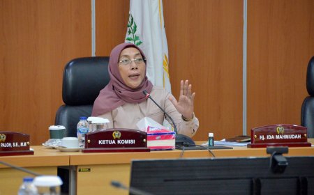 Komisi D Usul Retribusi Sewa Lahan Makam di Jakarta Dihapus