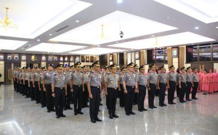 Penghujung Tahun, Mabes Polri Naikkan Pangkat 22 Pati dan 211 Kombes