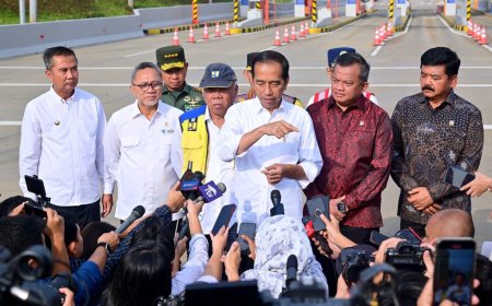 Presiden & Menteri Berkampanye, Masyarakat Makin Curiga & Pertanyakan Kredibilitas Jokowi