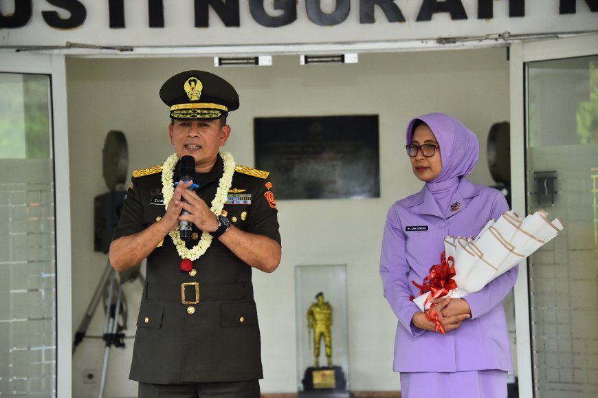 Kapuspen TNI Mayjen TNI Dr. Nugraha Gumilar : TNI Akan Bangun 22 Kodam Baru