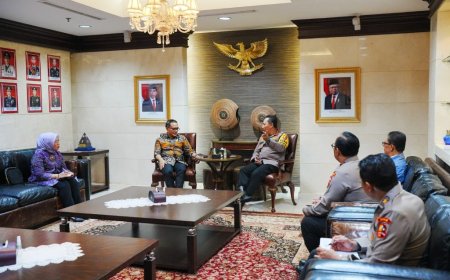MenPAN-RB dan Kapolri Bertemu Kapolri Bahas Pengisian Jabatan ASN dan Polri
