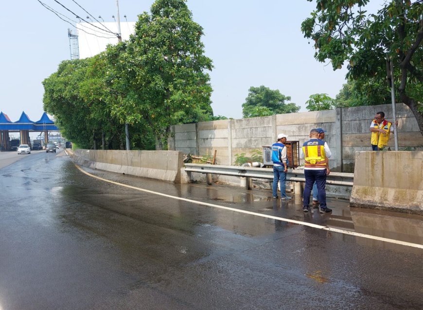 Genangan Air Di Tol Sedyatmo  Surut, Jasa Marga Lakukan Evaluasi