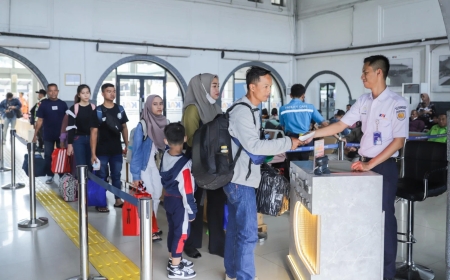 Hari Minggu Puncak Arus Balik Penumpang Kereta Api, KAI Layani 218 Ribu Penumpang