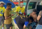 Atlet Surfing Cidera,Tourist Police Beri pertolongan 