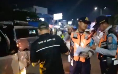 Bikin Macet, Angkutan Umum Dan Travel Gelap Di Jatiwaringin Ditertibkan 