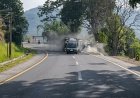 Hindari Tabrakan di Turunan Gentong, Truk Tangki BBM Masuk  Jurang