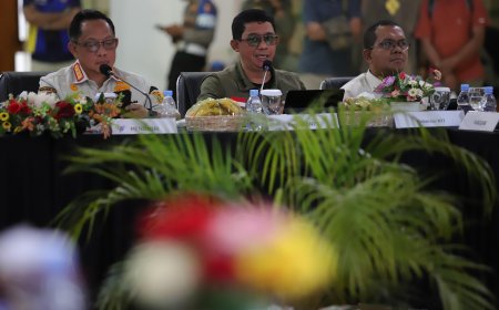 Kepala BNPB Instruksikan Delapan Langkah Strategis Penanganan Darurat  Gempa NTT