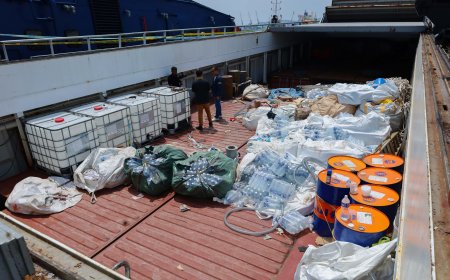 BNN dan Bea Cukai Tangkap Kapal MV Ocean Porter Bermuatan 2,6 Ton Sabu Cair