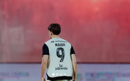 Minim Menit Bermain di Persija, Mauro Zijlstra Resmi Berlabuh ke Arema FC!