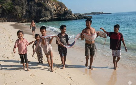 Viral! Ikan Purba Oarfish Terdampar di Pantai Pink Lombok, Simak Fakta dan Penjelasan Ilmiahnya