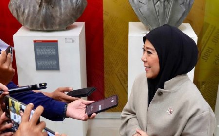 Kasus Yogi ‘Starlink’, Menkomdigi Tekankan Pembinaan dengan Tetap Hormati Proses Hukum