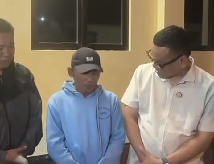 Viral Motor Dirusak Sopir Alphard di Pesanggrahan, Mulyadi Menangis Haru Dapat Hadiah Motor Baru
