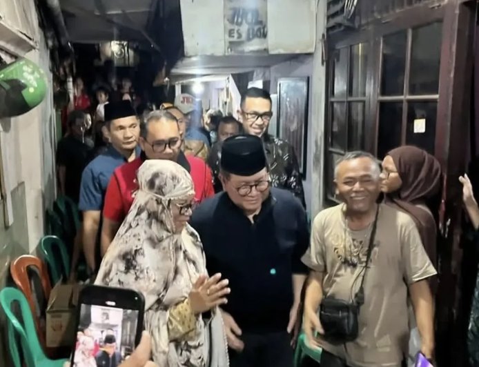 Gubernur Pramono Anung Sambangi Rumah Korban Pejompongan, Warga Desak Usut Tuntas