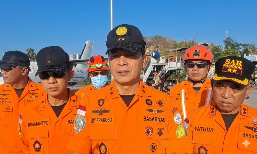 Mayjen Edy Prakoso Pimpin Langsung Evakuasi Udara Relawan Jakarta yang Gugur di Flores