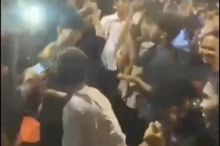 Heboh Aksi Moshing Mahasiswa di Pendopo Agung, Pihak ISI Solo Angkat Bicara