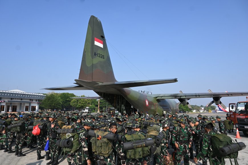 TNI AU Terbangkan Pesawat Tambahan Jinakkan Karhutla Kalimantan