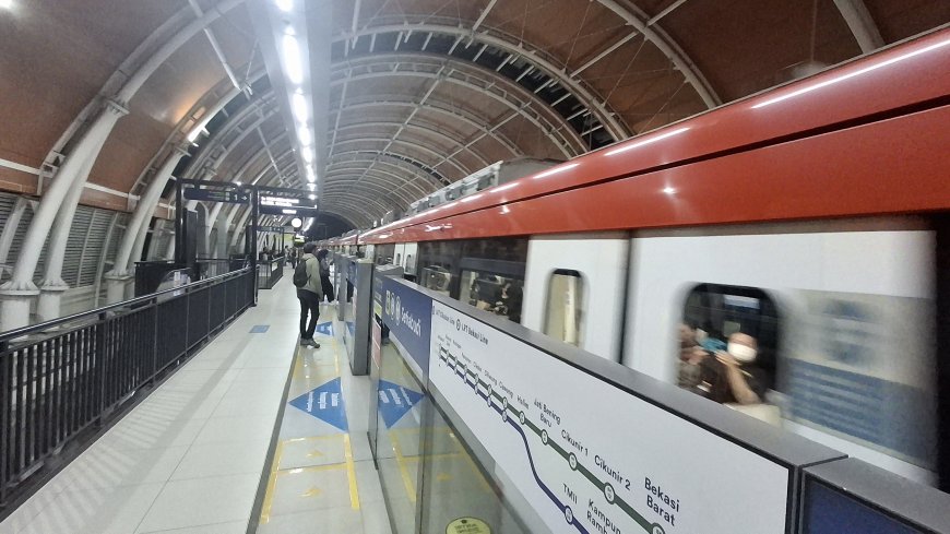 Rekor Baru! Pengguna LRT Jabodebek Melesat 21 Persen Menembus 19 Juta Penumpang hingga Juli 2026
