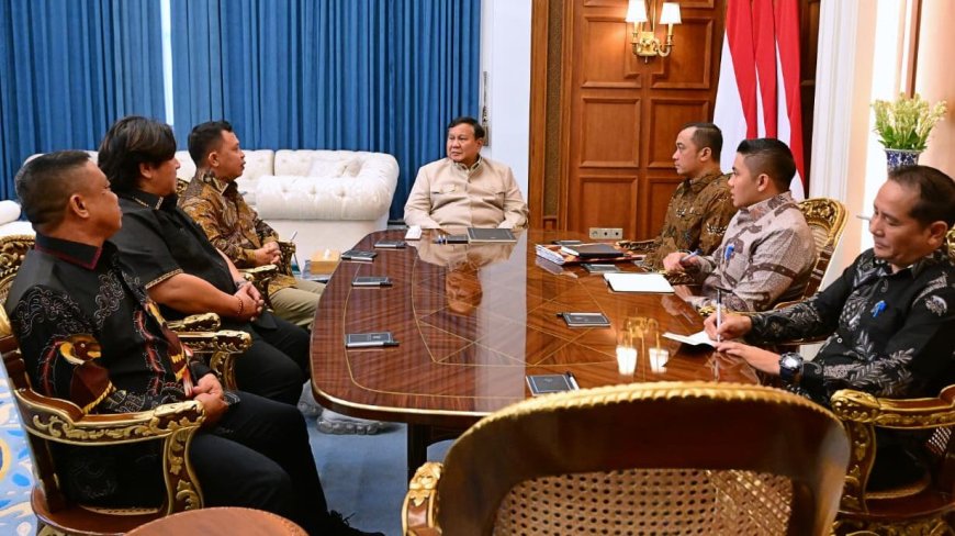 Prabowo Terima Panglima Jilah di Istana, Perkuat Penanganan Karhutla dan Peran Masyarakat Adat