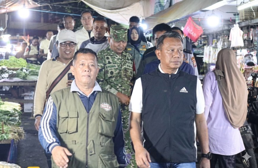 Pedagang Ikan dan Kerang Kramat Jati  Bakal Tinggalkan Trotoar, Direlokasi ke Lokbin