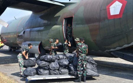 Lanud Halim Perdanakusuma Salurkan Alat Kesehatan untuk Dukung Penanganan Karhutla di Kalimantan