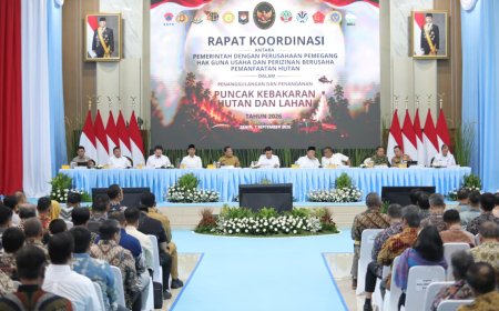 Hadapi Puncak Karhutla 2026, Pemerintah Perkuat Sinergi dengan Pemegang HGU
