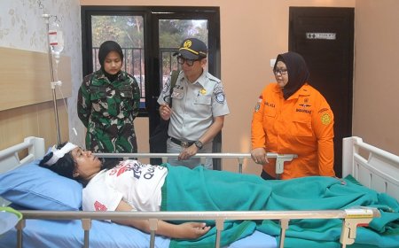 Dukung Operasi SAR, Lanud Sjamsudin Noor Tangani Korban Virgo Transport 8