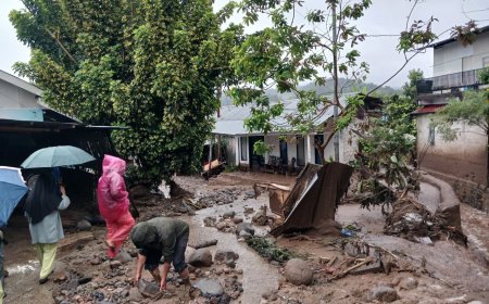 Banjir Bandang Terjang Kabupaten Solok, Satu Warga Meninggal dan Satu Masih dalam Pencarian