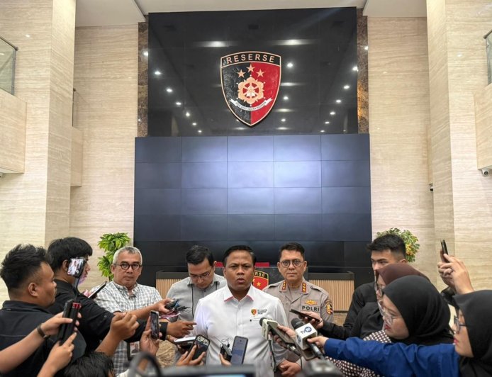 Geledah Toko Emas di Cikini, Bareskrim Polri Dalami Dugaan Jaringan Penyelundupan Lintas Negara