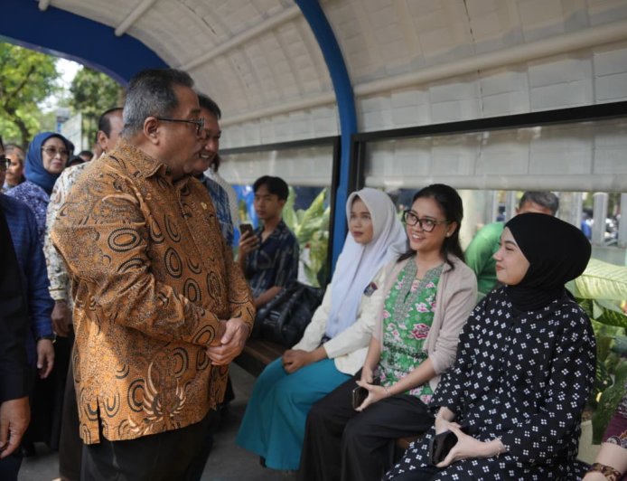 Resmikan Halte Universitas Pancasila, Wagub Rano: Perkuat Akses Transportasi Publik