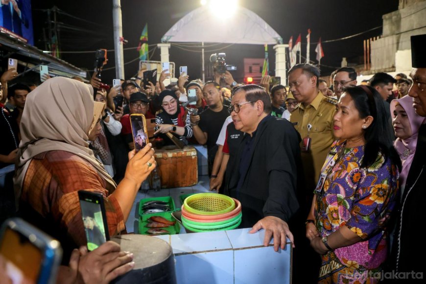 Relokasi Pedagang Trotoar ke Pasar Kramat Jati, Mas Pram Gratiskan Sewa selama 6 Bulan