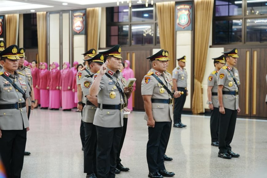Kapolri Gelar Sertijab Sejumlah Pejabat Polri, Berikut Daftar Lengkapnya