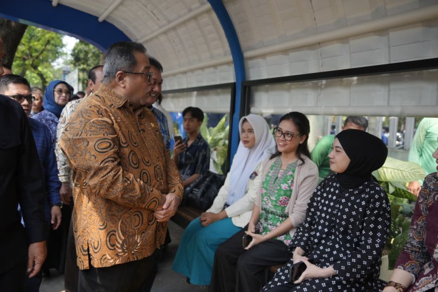 Resmikan Halte Universitas Pancasila, Wagub Rano: Perkuat Akses Transportasi Publik