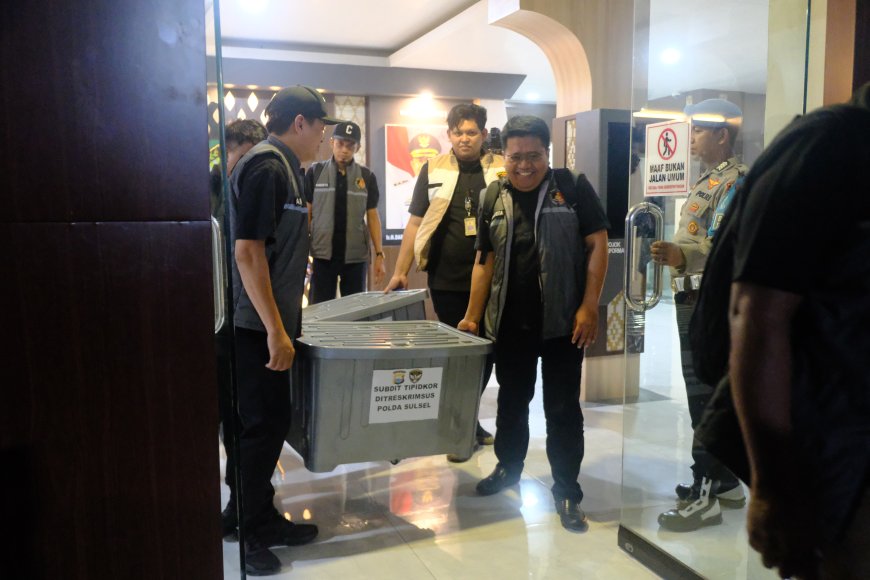 Kortastipidkor Polri Sita Empat Boks Dokumen dalam Pengusutan Dugaan Korupsi PBG di Gowa
