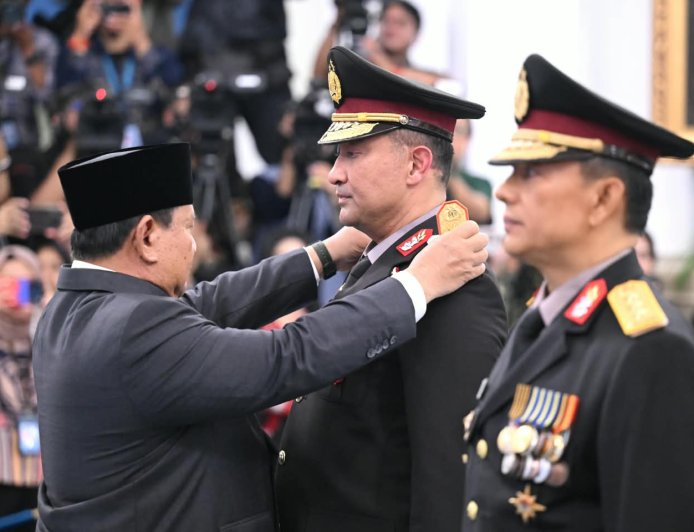 Presiden Prabowo Lantik Suyudi Ario Seto dan Wahyu Hadiningrat sebagai Kapolri dan Wakapolri