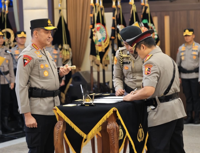 Polri Gelar Sertijab Sejumlah PJU Mabes dan Kapolda