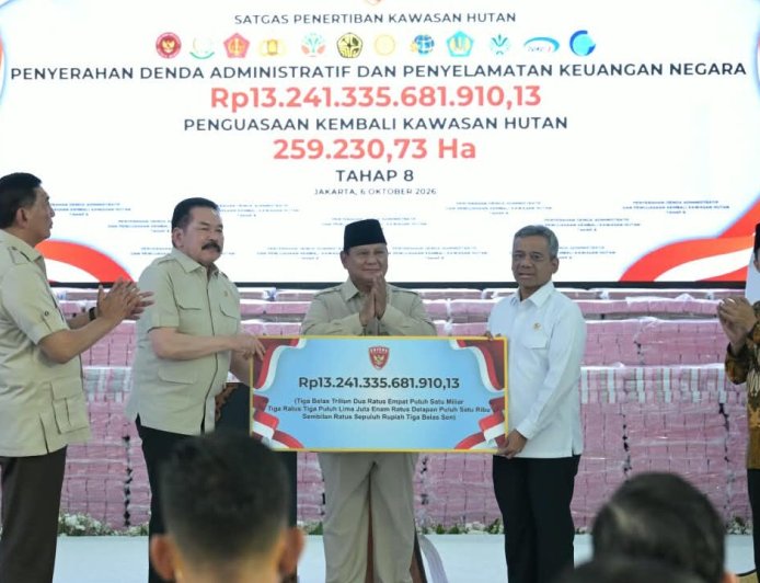 Prabowo Saksikan Penyelamatan Kekayaan Negara Rp13,24 Triliun dan 259 Ribu Hektare Kawasan Hutan kepada Negara