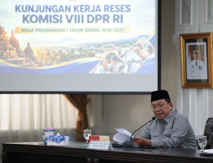 Miriss! Guru Agama Sudah Mengabdi Puluhan Tahun, Gajinya Hanya 300ribu Per Bulan