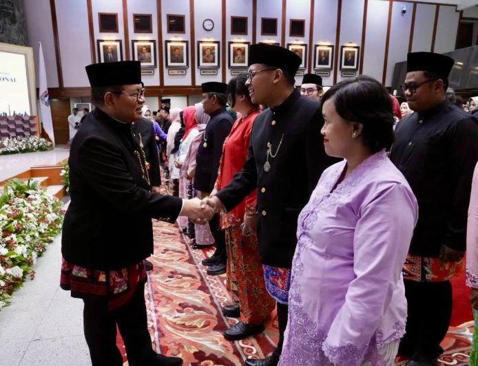 Lantik 368 Pejabat Fungsional, Gubernur Pramono Tekankan Penguatan Kompetensi dan Pelayanan Publik