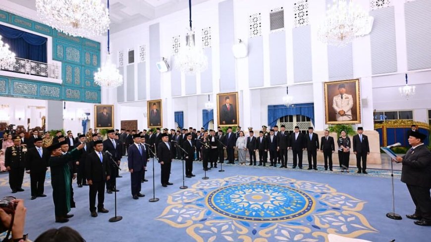 Prabowo Lantik Menteri dan Wakil Menteri Kabinet Merah Putih di Istana Negara