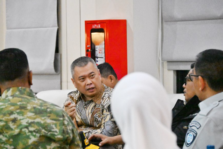 Seluruh Penumpang KMP Batumandi Dinyatakan Selamat, Menhub Dudy Instruksikan Langkah Penanganan Lebih Lanjut